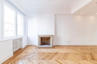 Piso en alquiler en Almagro en Madrid