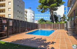 Piso en venta en Salatar en Roses