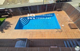 Piso en venta en Salatar en Roses