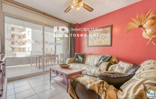 Piso en venta en Salatar en Roses