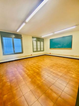 Oficina en venta en Eixample Sud – Migdia en Girona