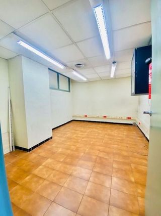 Oficina en venta en Eixample Sud – Migdia en Girona