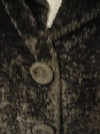 Chaleco Elena Miro tipo astracán