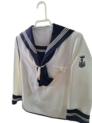 Traje marinero comunión blanco y azul