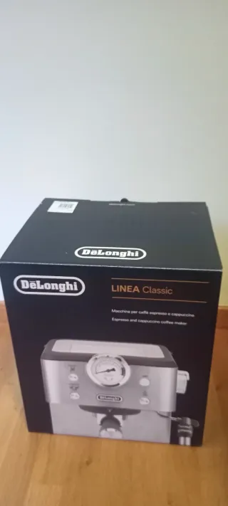 Cafetera DeLonghi Linea Classic