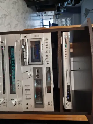 Equipo de música Sanyo DCA 3510