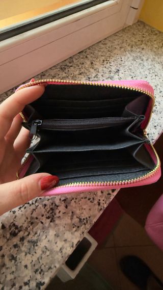 Portafoglio piccolo rosa con zip
