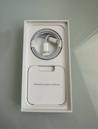 iPhone 14 Pro 256GB Plata y fundas