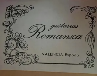 Guitarra Clásica Naranja con Funda