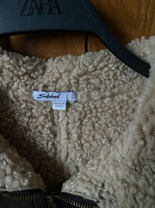 Chaleco Subdued Marrón y Beige