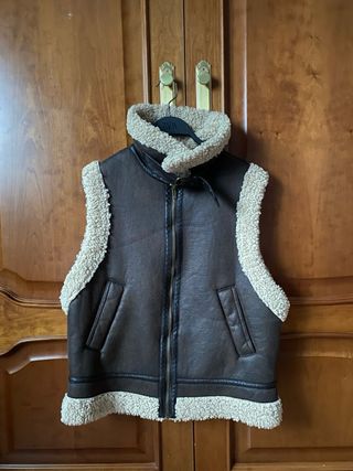 Chaleco Subdued Marrón y Beige