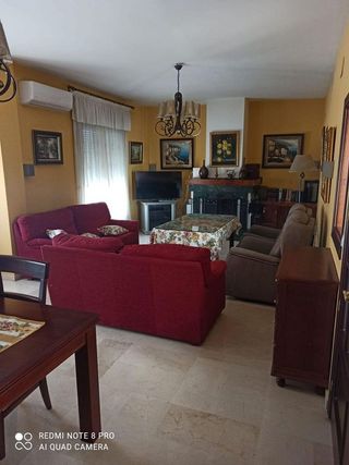 Chalet en venta en Baena