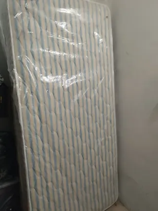 Colchón de muelles (sin estrenar)