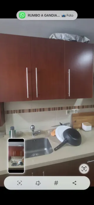 Muebles de cocina con encimera Silestone.