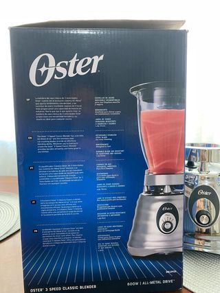 Licuadora Oster Clásica Cromada