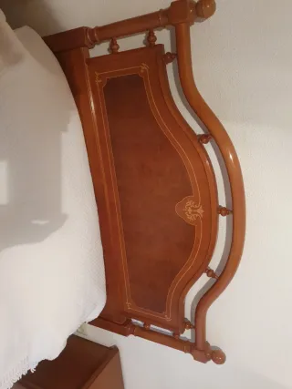 Dormitorio con cama individual 1,10m de madera.