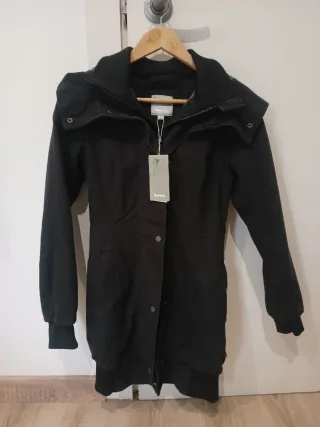 Abrigo Bench negro sin estrenar