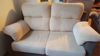 Sofá 2 plazas beige y marrón