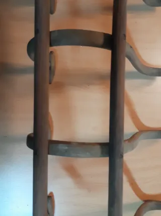 Perchero de madera antiguo