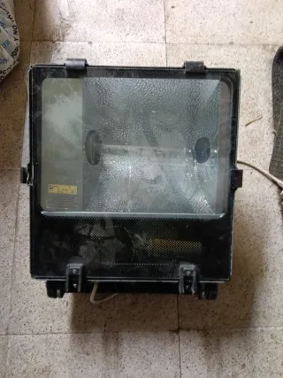 Foco 400w VST 488 IP65