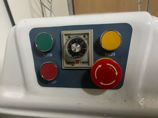 Amasadora Espiral Industrial HS30