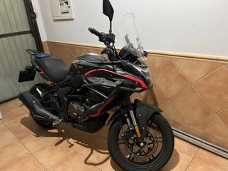 VENDO MOTO VOGE 300 DS