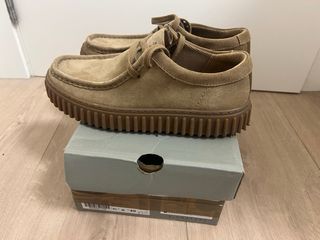 Clarks Torhill Lo Beige