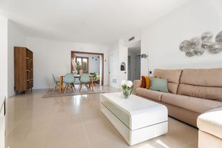 Piso en venta en Puerto Banús en Marbella
