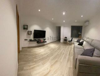 Piso en venta en La Malva-rosa en Valencia