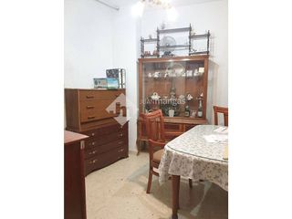 Piso en venta en Lucena