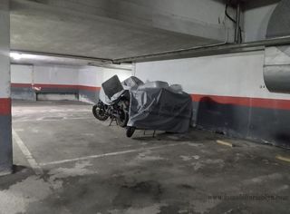 Garaje en venta en Barañain