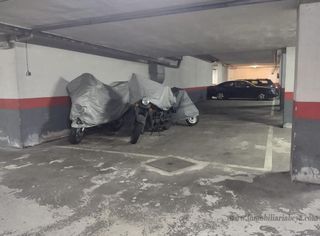 Garaje en venta en Barañain