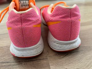 Zapatillas Nike Running Rosa y Naranja