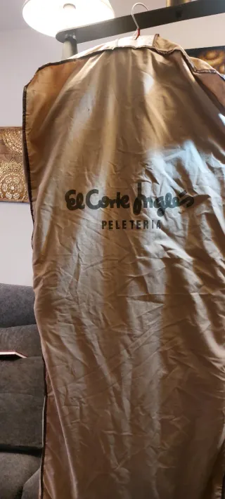 Abrigo de astracán negro