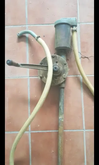 Bomba Gasoil Manual con Mangueras