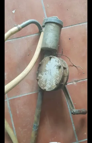 Bomba Gasoil Manual con Mangueras