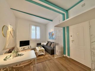 Piso en alquiler en Almagro en Madrid