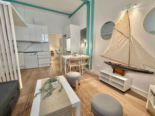 Piso en alquiler en Almagro en Madrid