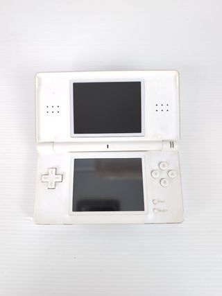Nintendo DS Lite Bianca Bundle Nintendogs