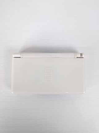 Nintendo DS Lite Bianca Bundle Nintendogs