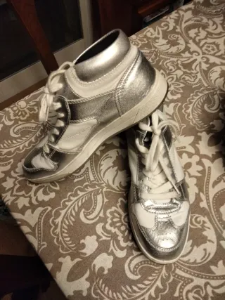 Zapatillas Zara Botín, talla 37