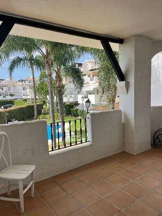 Piso en alquiler en Los Naranjos - Las Brisas en Marbella