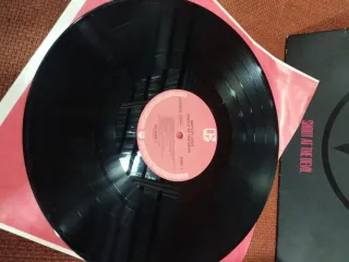 Motley Crue Shout at the Devil Vinilo