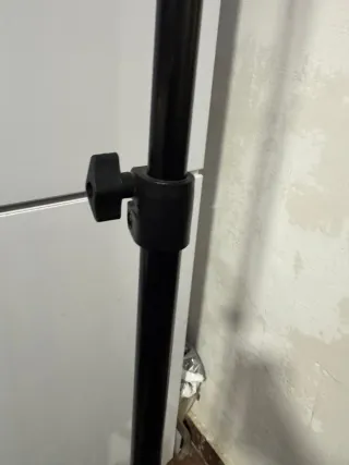 Trípode altura max 1,60 cm para teléfono y cámara