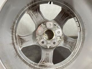 Llantas Audi Q3 17" Originales