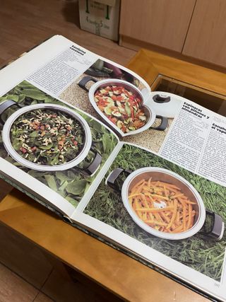 libro de cocina "Bon Appétit" de Gisela Nau.