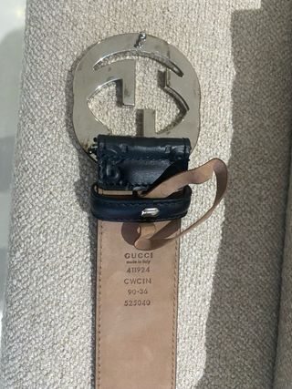Cinturón Gucci Negro y Plateado