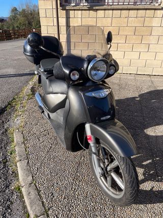 Aprilia Scarabeo 125cc - Como nueva