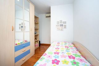 Casa adosada en venta en Loja