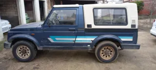 Suzuki Samurai 1990